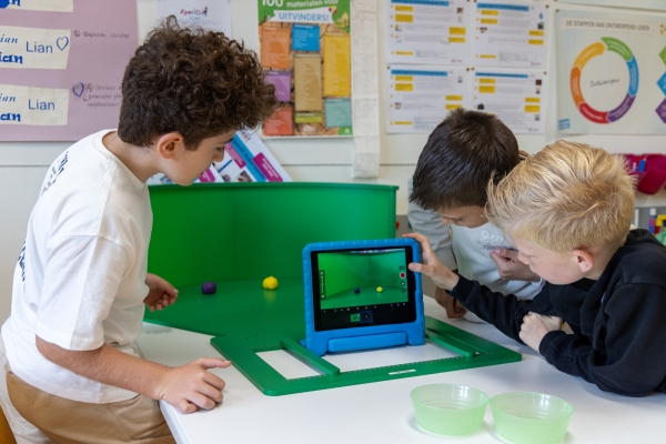 Hoe kan ik mijn kind aanmelden voor de naschoolse opvang?